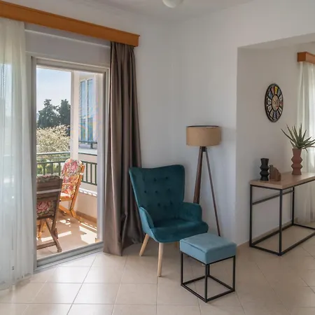 The Gemini Floor 2 Kos