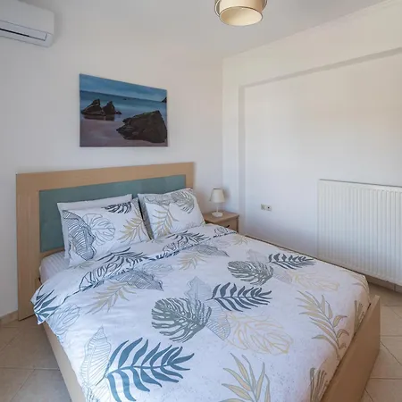 The Gemini Floor 2 Apartment Kos Town